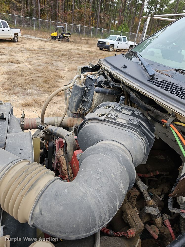 image for item NP9161 2008 Ford F750 Super Duty XL utility / service truck