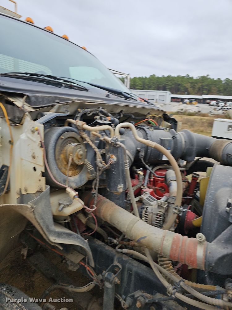 image for item NP9161 2008 Ford F750 Super Duty XL utility / service truck