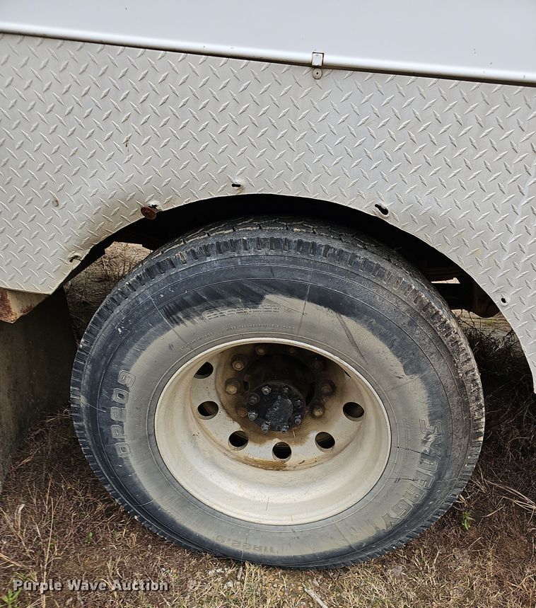 image for item NP9161 2008 Ford F750 Super Duty XL utility / service truck