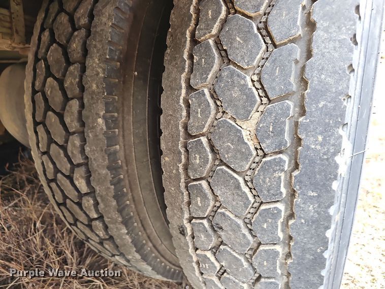 image for item NP9161 2008 Ford F750 Super Duty XL utility / service truck