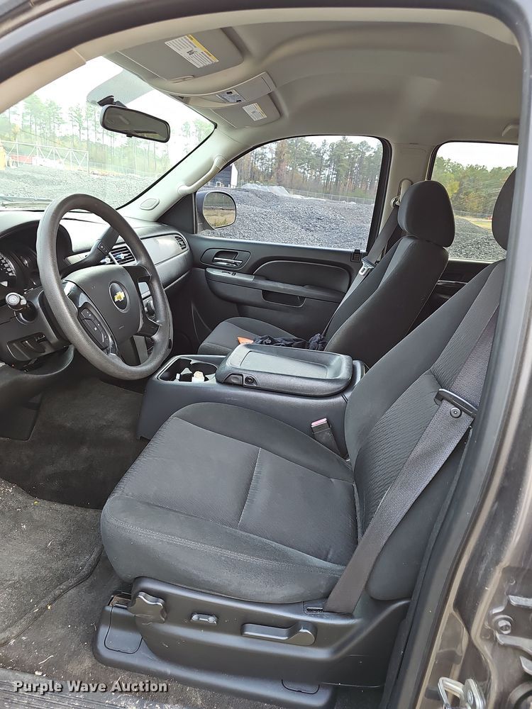 image for item NP9167 2011 Chevrolet Tahoe Police SUV