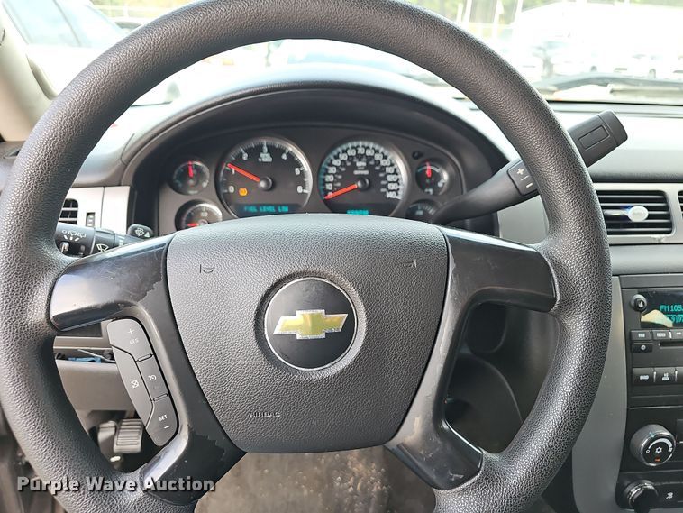 image for item NP9167 2011 Chevrolet Tahoe Police SUV