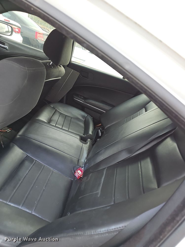 image for item NP9172 2014 Dodge  Charger Police 