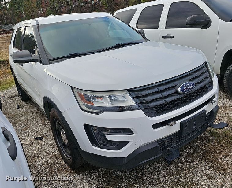 image for item NP9173 2016 Ford Explorer Police Interceptor  SUV