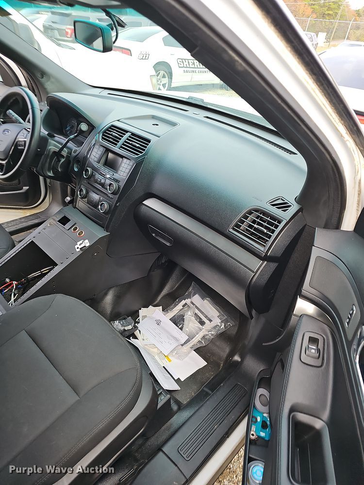 image for item NP9173 2016 Ford Explorer Police Interceptor  SUV
