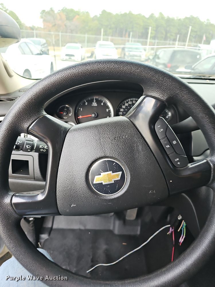 image for item NP9174 2011 Chevrolet Tahoe Police SUV