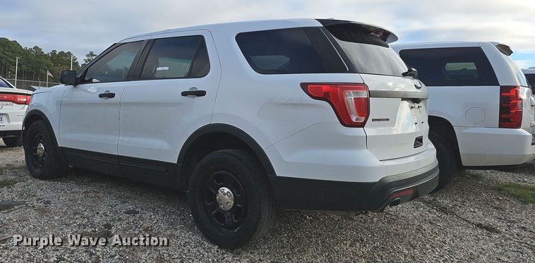 image for item NP9175 2016 Ford Explorer Police interceptor  SUV