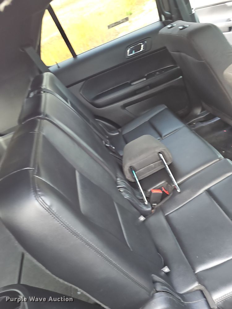 image for item NP9175 2016 Ford Explorer Police interceptor  SUV