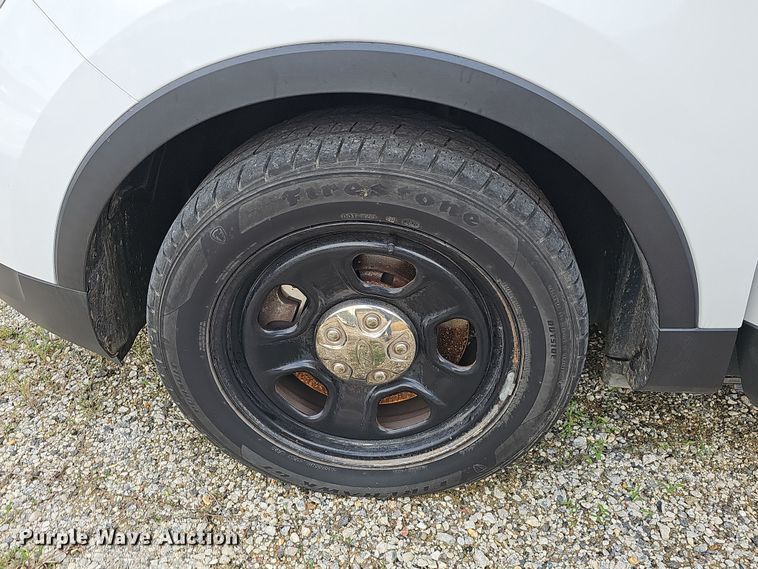 image for item NP9175 2016 Ford Explorer Police interceptor  SUV