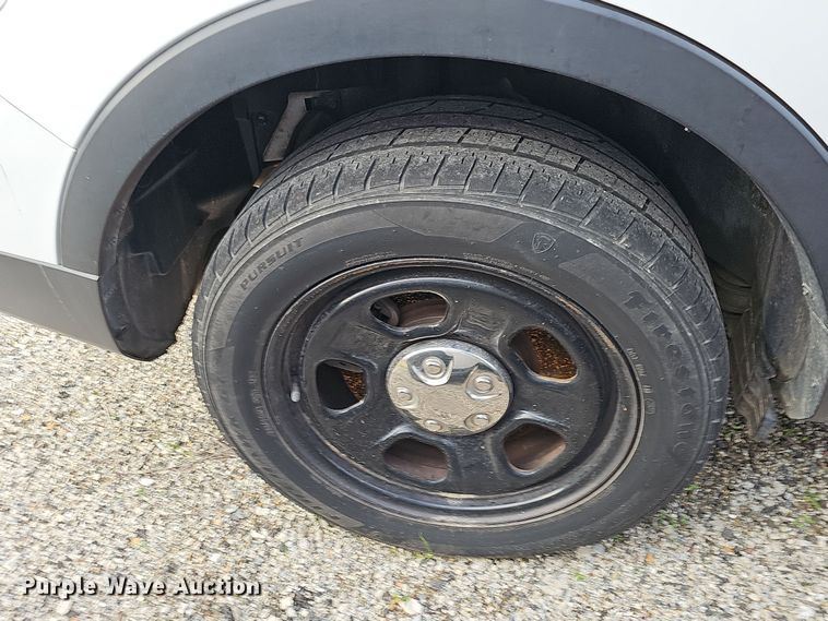 image for item NP9175 2016 Ford Explorer Police interceptor  SUV