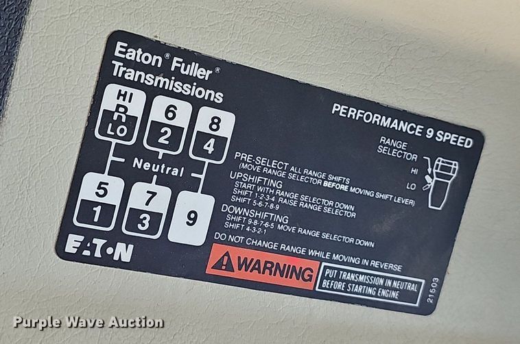 image for item NP9383 1995 Volvo White GMC semi truck