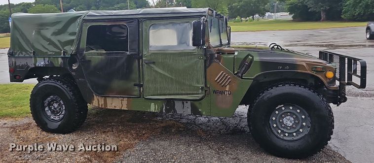 image for item NT9772 1991 AM General M1038 HUMVEE
