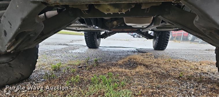 image for item NT9772 1991 AM General M1038 HUMVEE