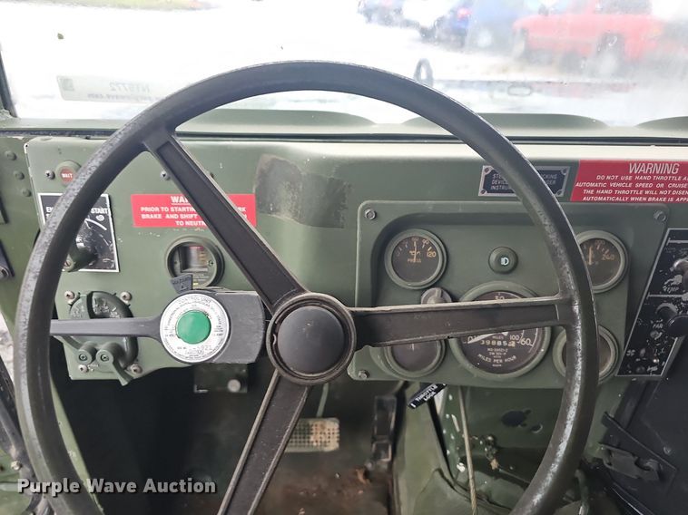image for item NT9772 1991 AM General M1038 HUMVEE