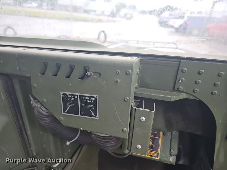 image for item NT9772 1991 AM General M1038 HUMVEE
