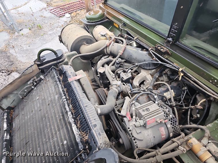 image for item NT9772 1991 AM General M1038 HUMVEE