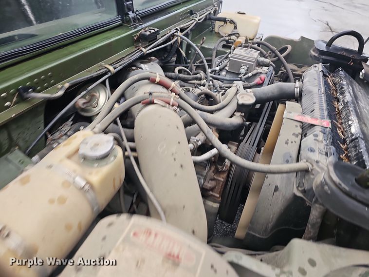 image for item NT9772 1991 AM General M1038 HUMVEE