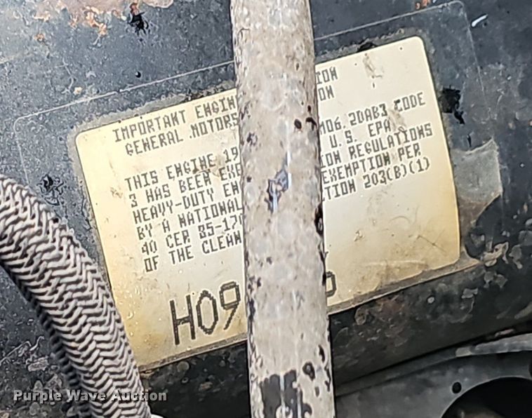 image for item NT9772 1991 AM General M1038 HUMVEE