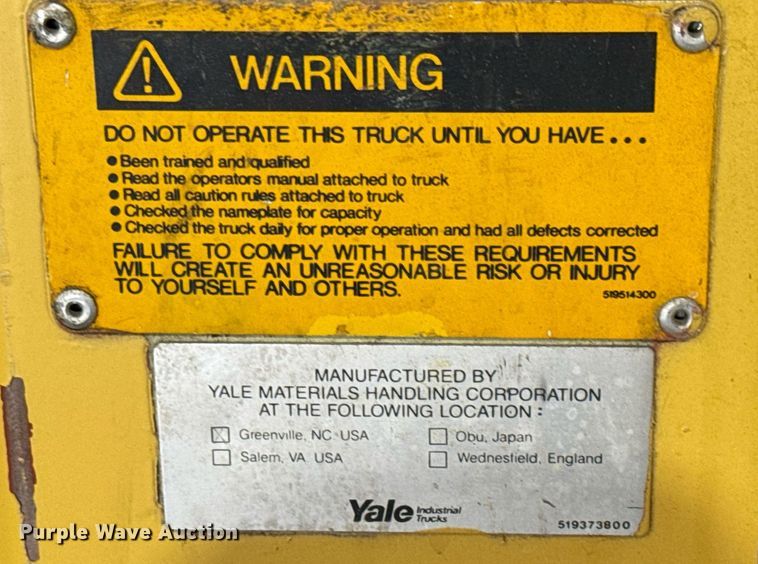 image for item NU9300 (4) pallet jacks