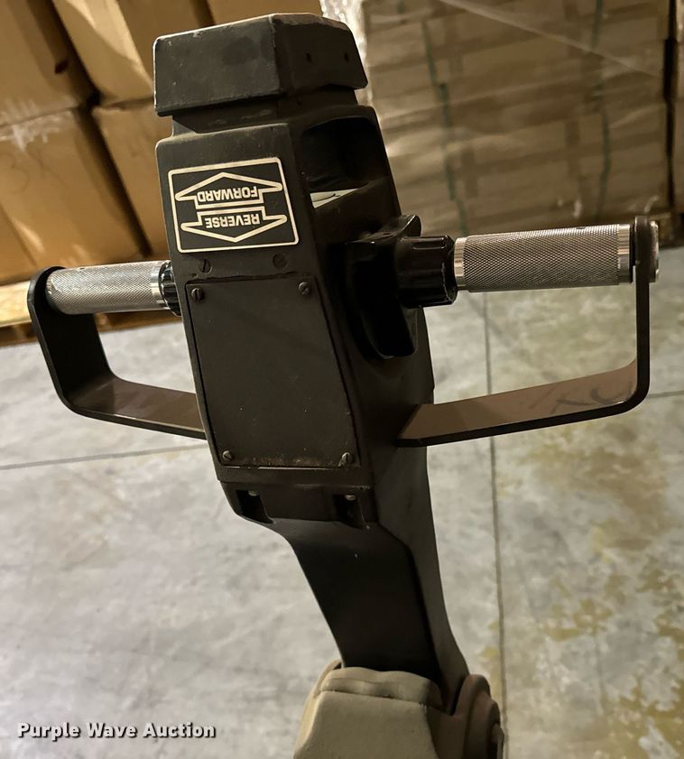 image for item NU9300 (4) pallet jacks