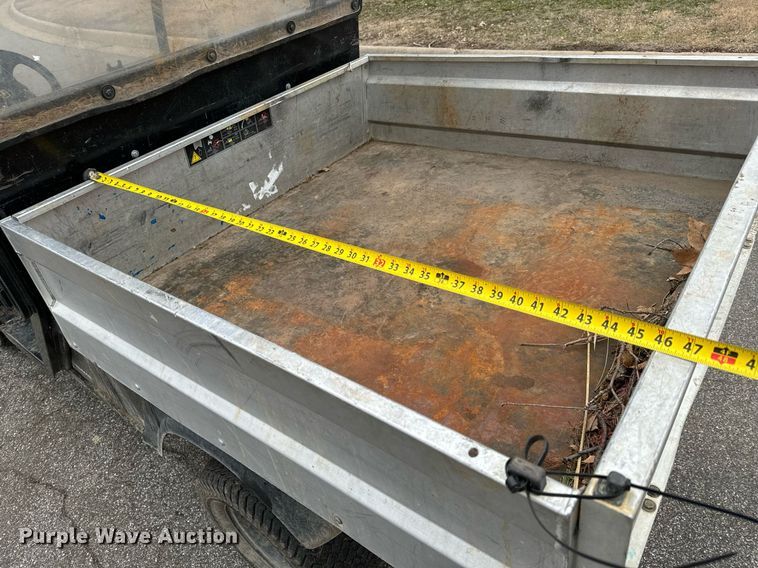 image for item NU9309 Cushman  Hauler 1200X golf cart