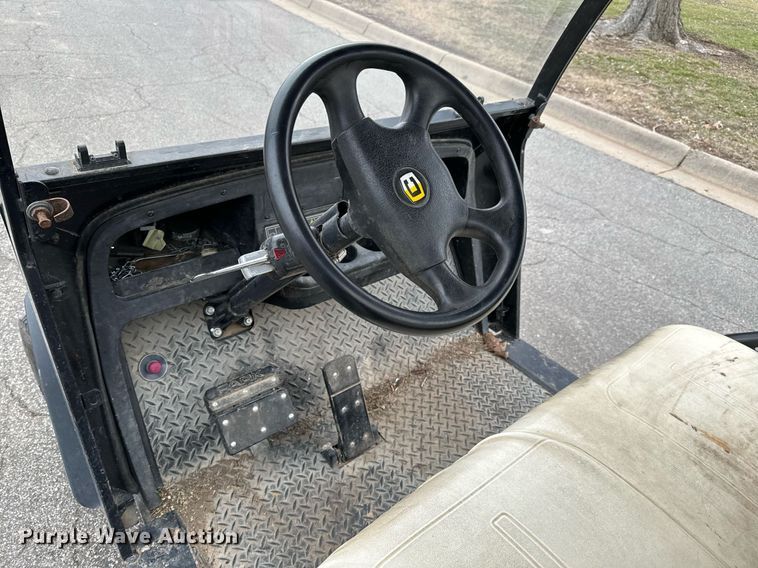 image for item NU9309 Cushman  Hauler 1200X golf cart