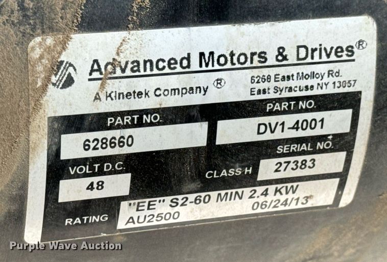 image for item NU9309 Cushman  Hauler 1200X golf cart