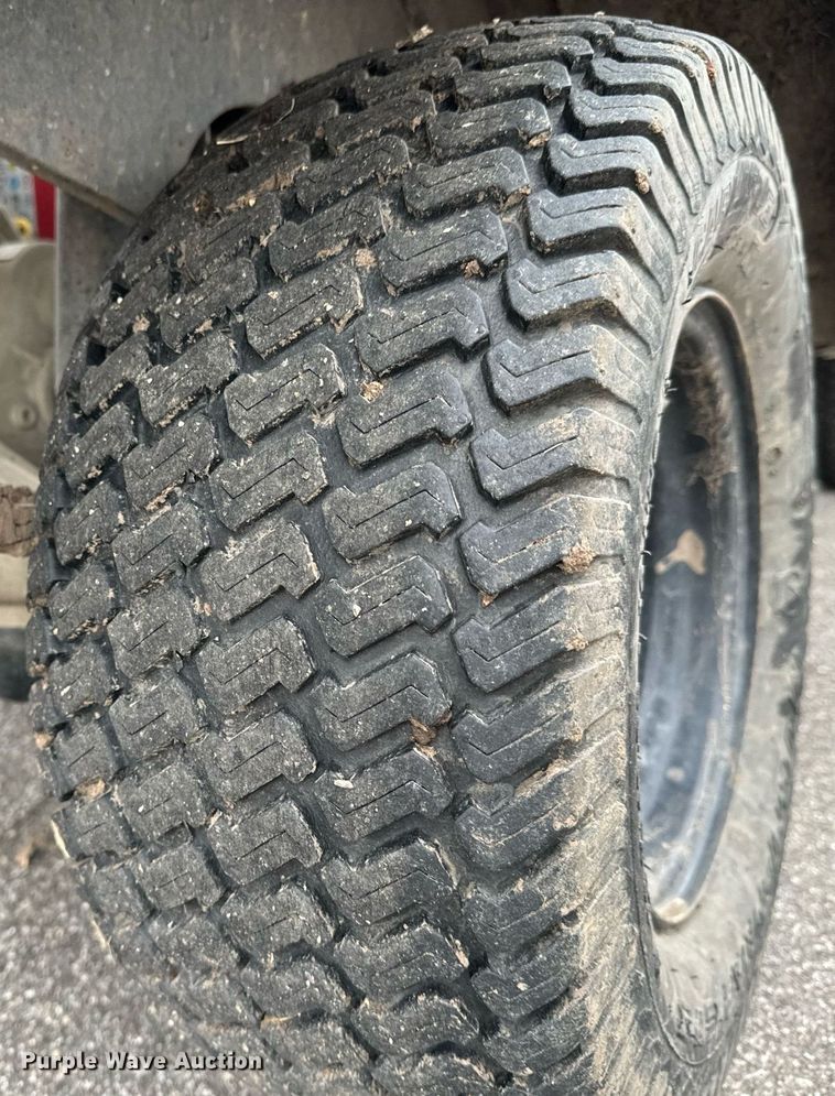 image for item NU9309 Cushman  Hauler 1200X golf cart