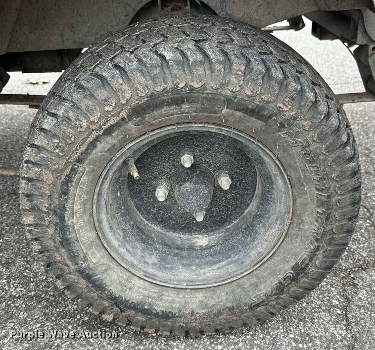 image for item NU9309 Cushman  Hauler 1200X golf cart