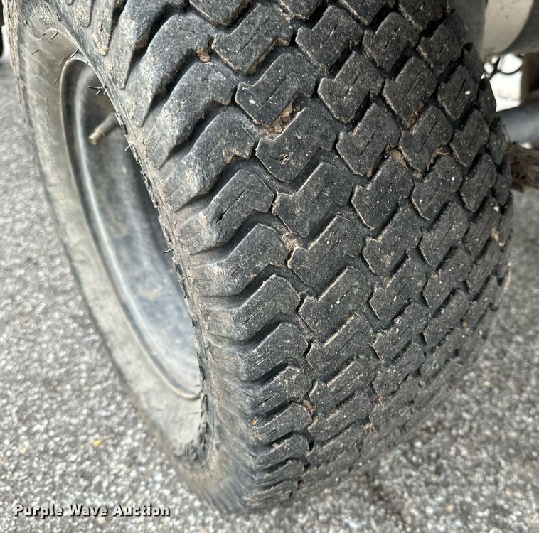 image for item NU9309 Cushman  Hauler 1200X golf cart