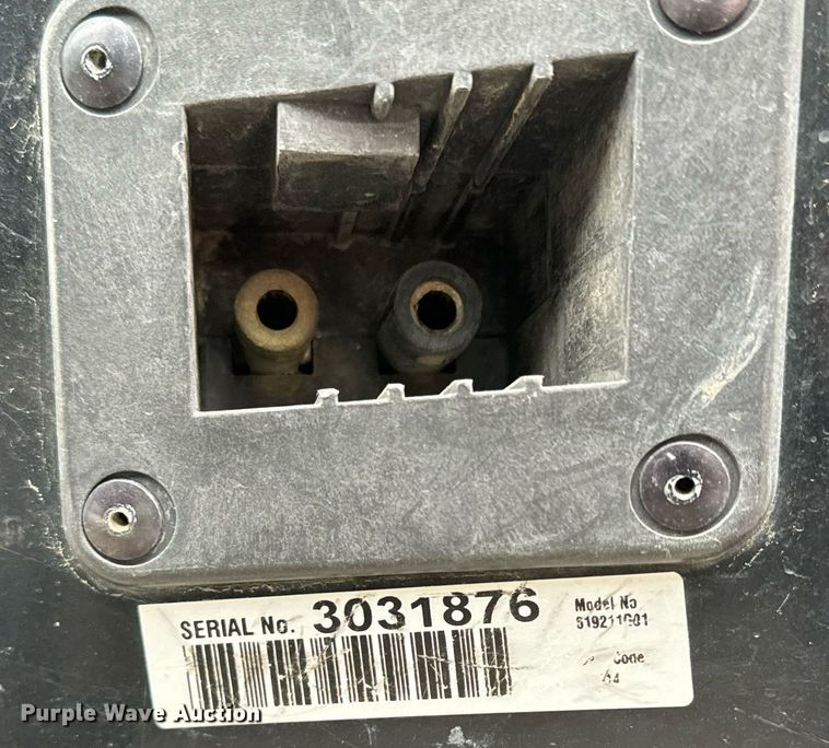 image for item NU9309 Cushman  Hauler 1200X golf cart