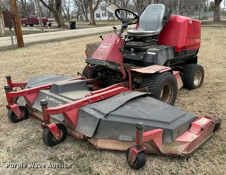 image for item NU9311 Toro Groundsmaster 455-D lawn mower