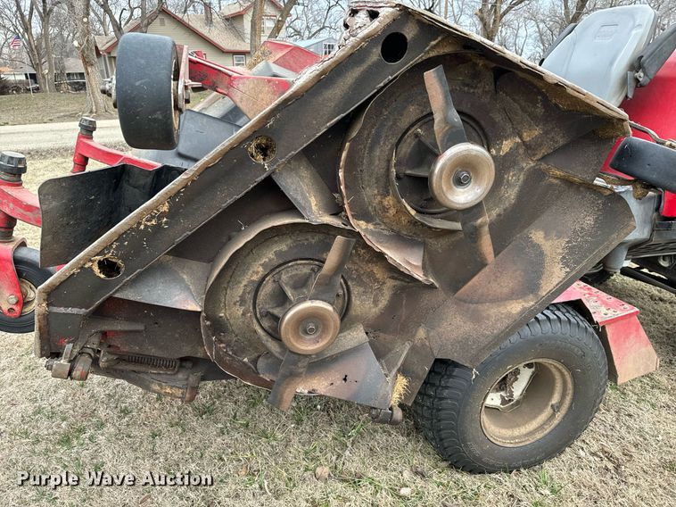 image for item NU9311 Toro Groundsmaster 455-D lawn mower