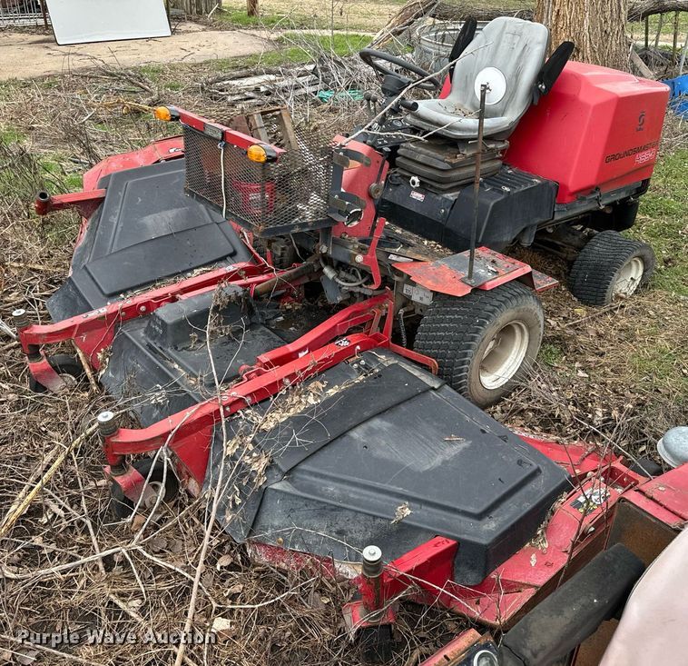 image for item NU9311 Toro Groundsmaster 455-D lawn mower