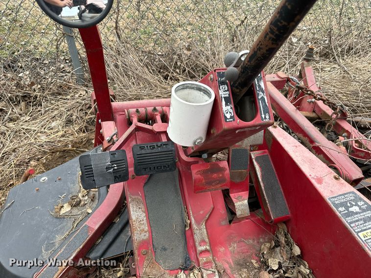 image for item NU9313 Toro Groundsmaster 325D lawn mower