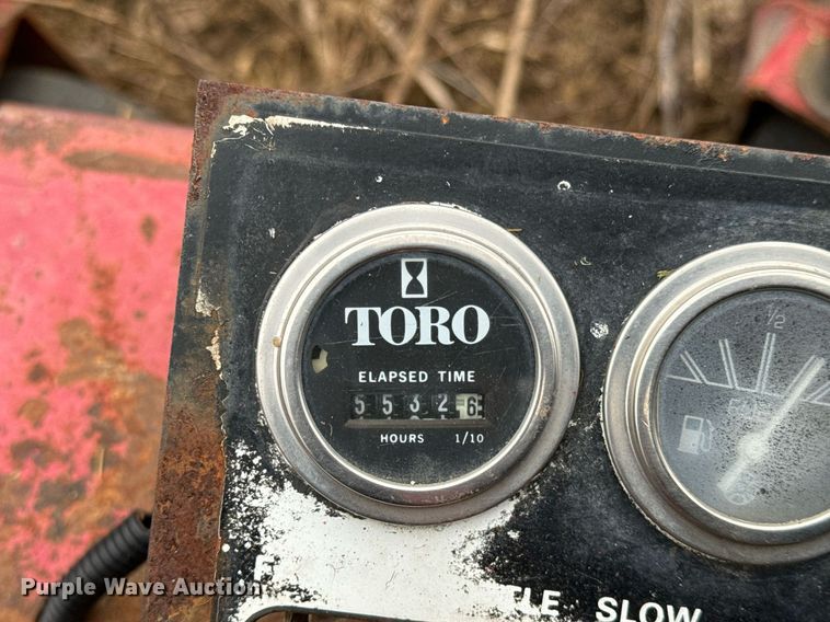 image for item NU9313 Toro Groundsmaster 325D lawn mower