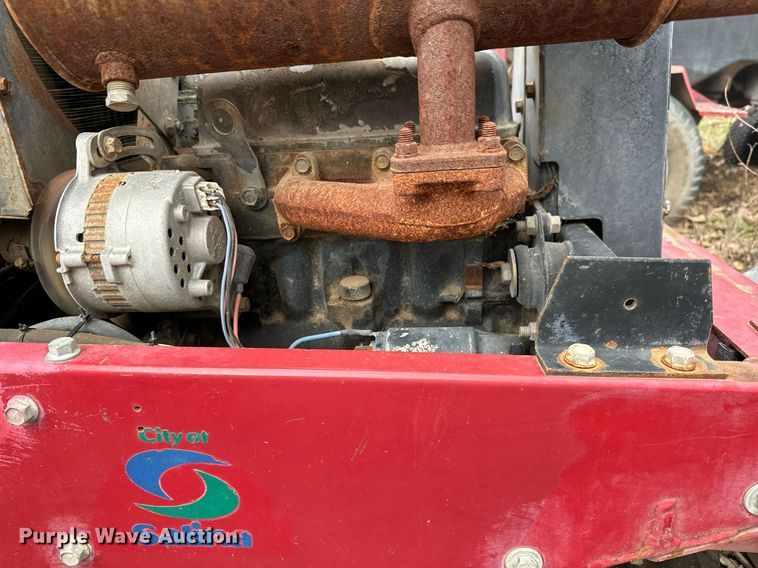 image for item NU9313 Toro Groundsmaster 325D lawn mower