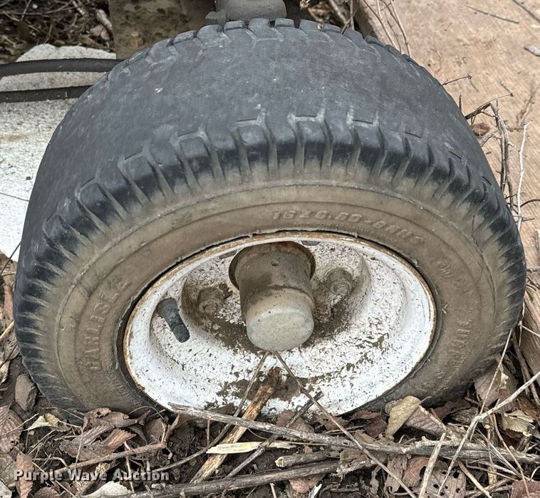 image for item NU9313 Toro Groundsmaster 325D lawn mower