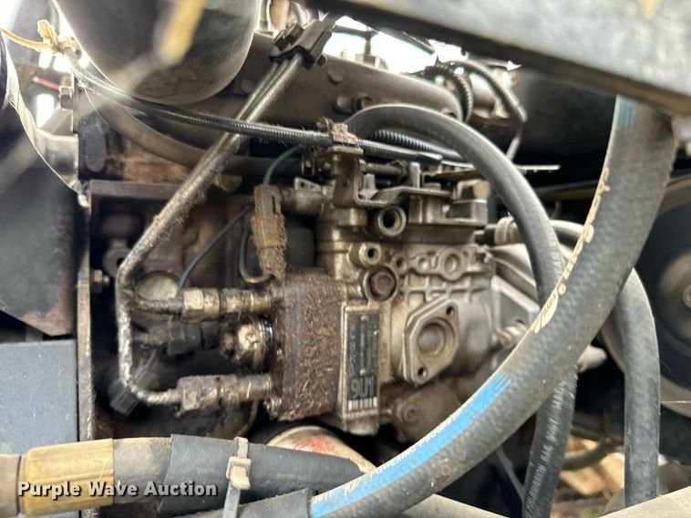 image for item NU9314 Toro 74269 ZTR lawn mower