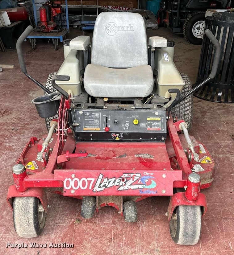 image for item NU9315 Exmark Lazer Z ZTR lawn mower