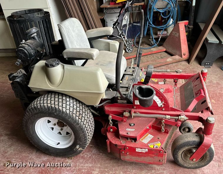 image for item NU9315 Exmark Lazer Z ZTR lawn mower