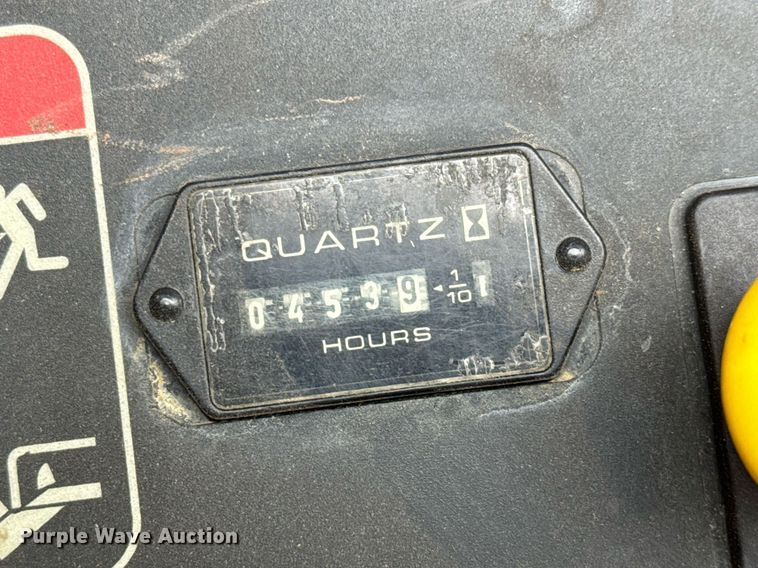 image for item NU9315 Exmark Lazer Z ZTR lawn mower