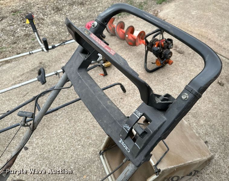 image for item NU9316 Lawn equipment 