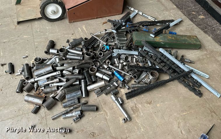 image for item NU9317 Tools