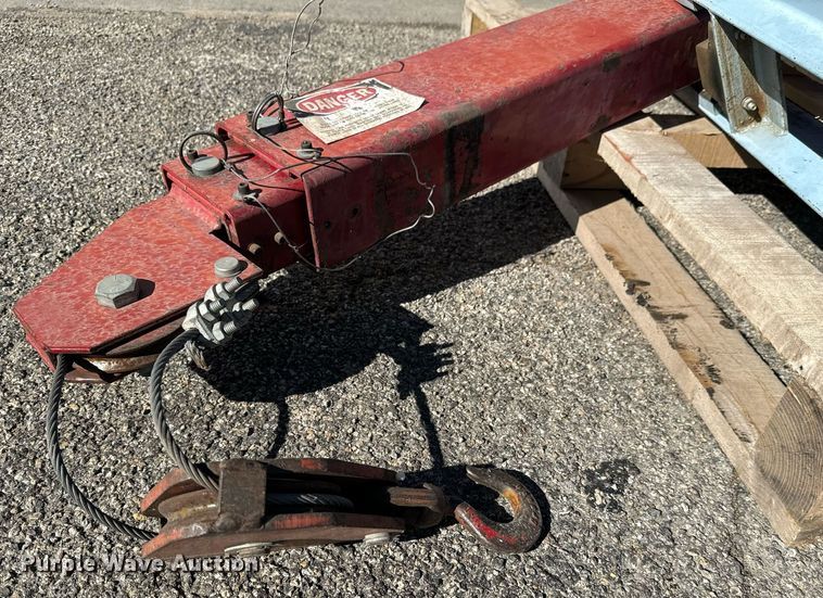 image for item NU9326 Koenig C26 truck mounted crane