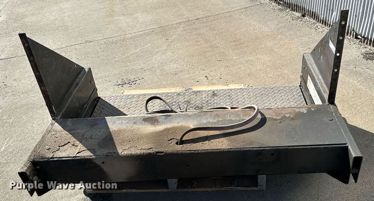 image for item NU9327 Tommy Gate  48 endgate lift