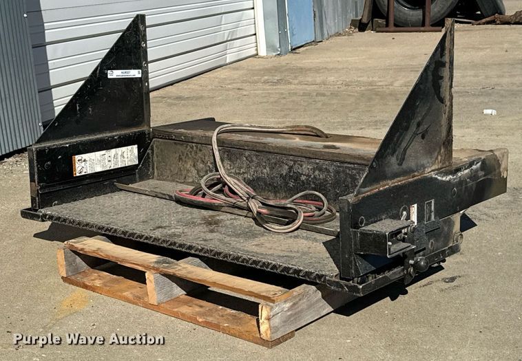 image for item NU9327 Tommy Gate  48 endgate lift