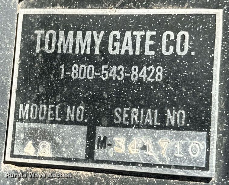 image for item NU9327 Tommy Gate  48 endgate lift