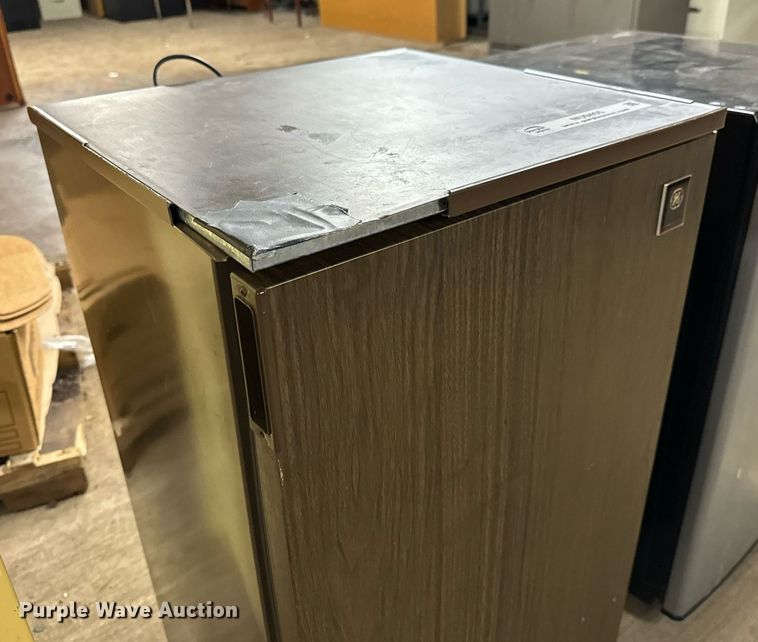 image for item NU9405 Appliances 