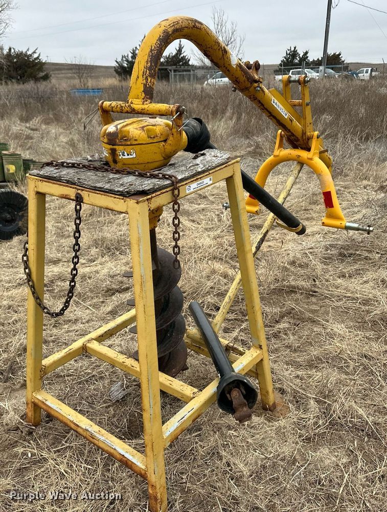 image for item OA9533 Danuser three point auger